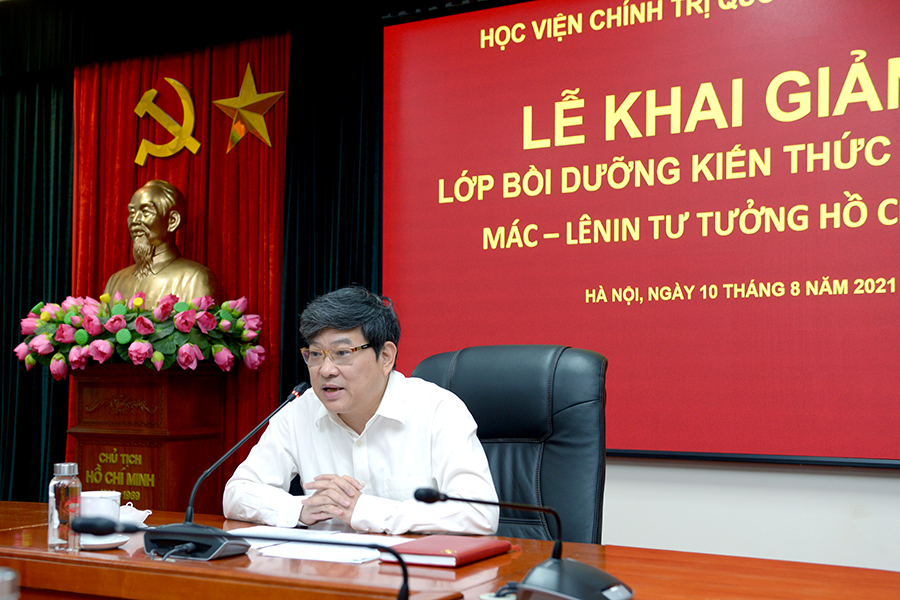 Opening ceremony of the training course on Marxist-Leninist classics and Ho Chi Minh Thought in 2021